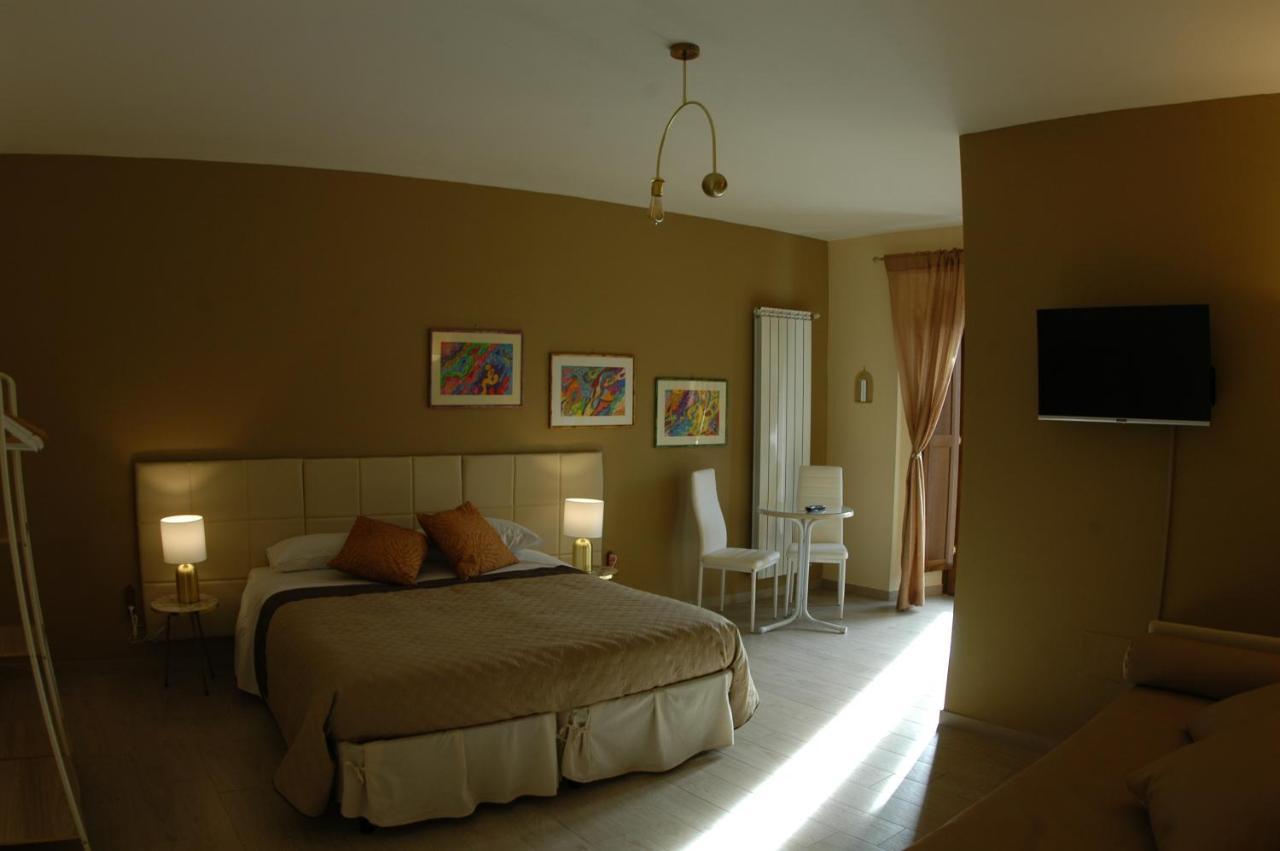 Bed and Breakfast Dimora Offidius LʼAquila Exterior foto